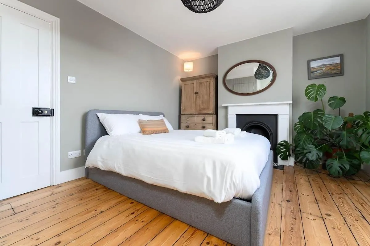 Host & Stay - Grove Townhouse برايتون